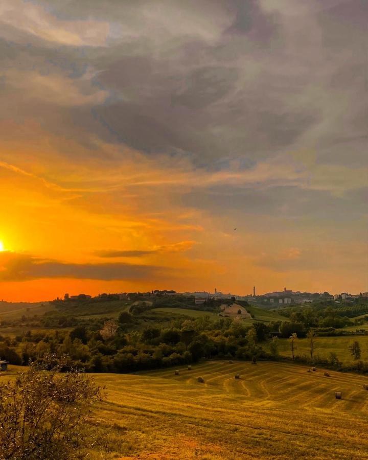 Agriturismo La Corte Del Sole Siena Dış mekan fotoğraf